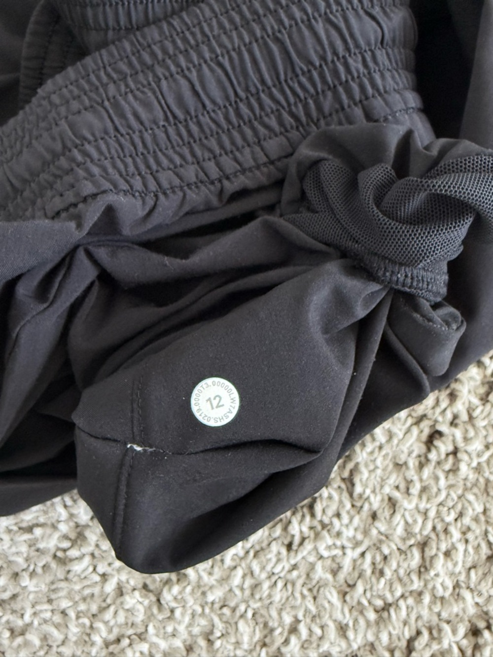 LULULEMON | Black Drawstring Athletic Shorts - size 12 - Picture 7 of 11